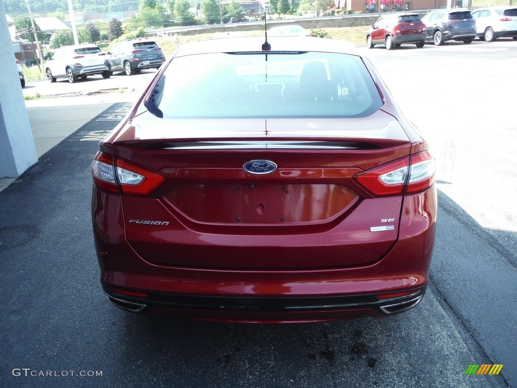 2016 Fusion SE AWD - Ruby Red Metallic / Charcoal Black photo #11