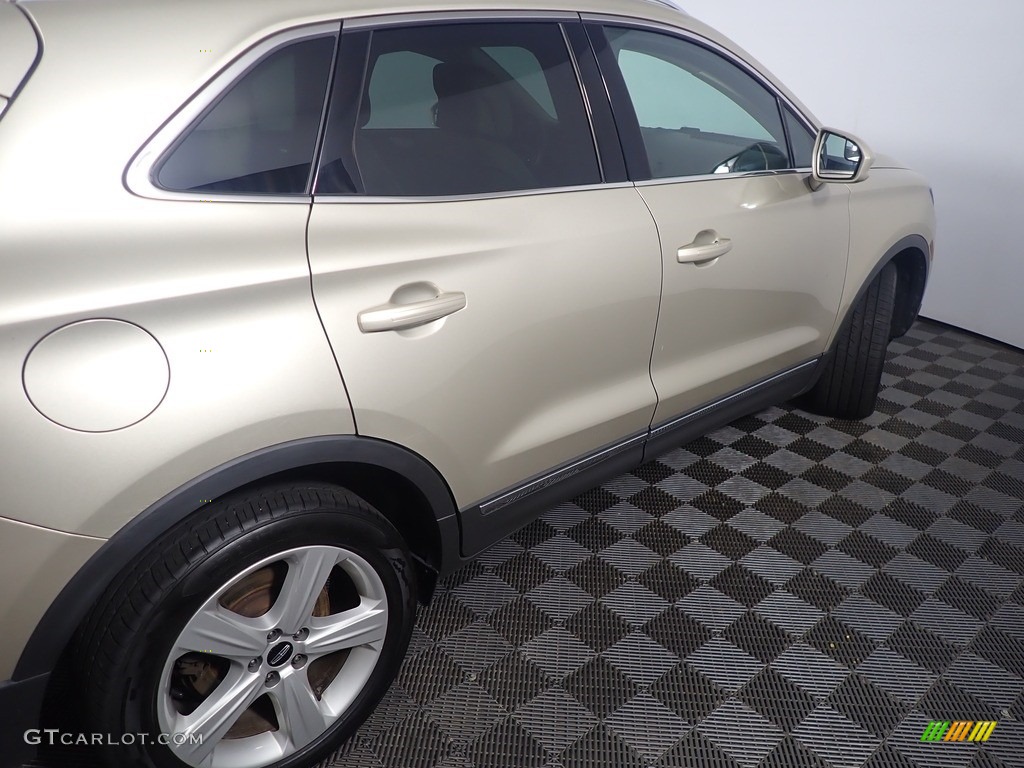 2017 MKC Premier AWD - White Gold / Cappuccino photo #21