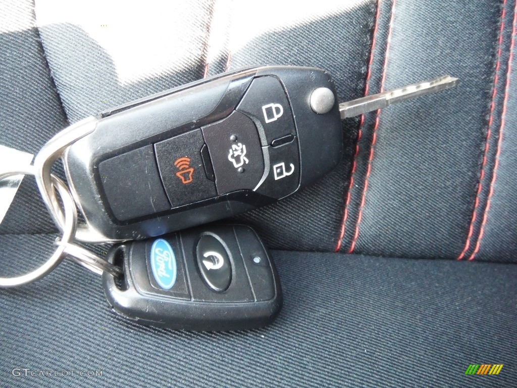 2016 Fusion SE AWD - Ruby Red Metallic / Charcoal Black photo #35