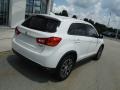 Diamond White - Outlander Sport LE AWC Photo No. 8