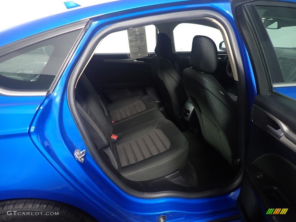 2020 Ford Fusion SE Interior Color Photos | GTCarLot.com