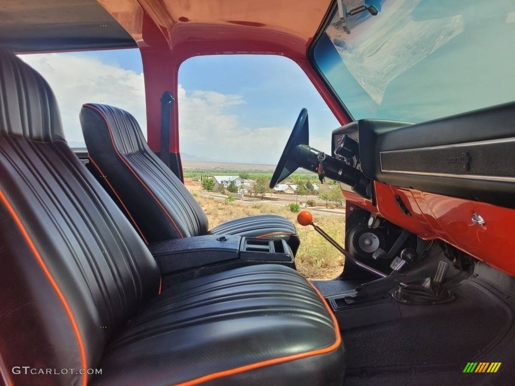 Black Interior 1982 Chevrolet Blazer K10 Custom Deluxe 4x4 Photo #144575197