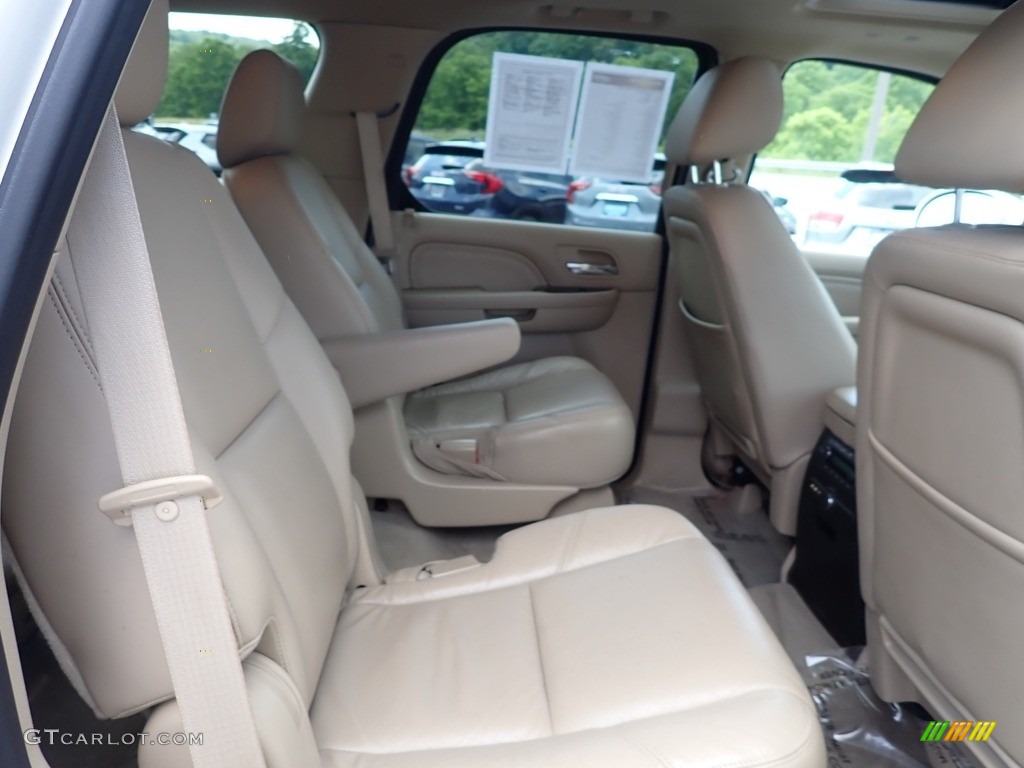2011 Escalade AWD - White Diamond Tricoat / Cashmere/Cocoa photo #16