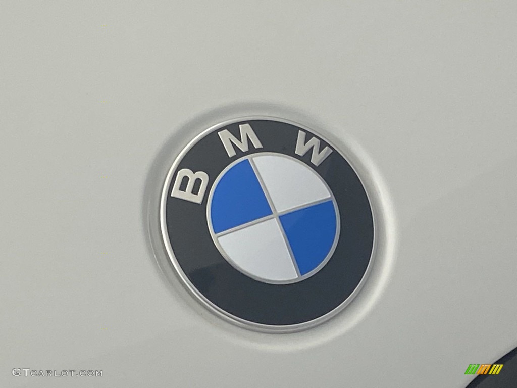 2022 BMW M5 Competition Marks and Logos Photo #144576013