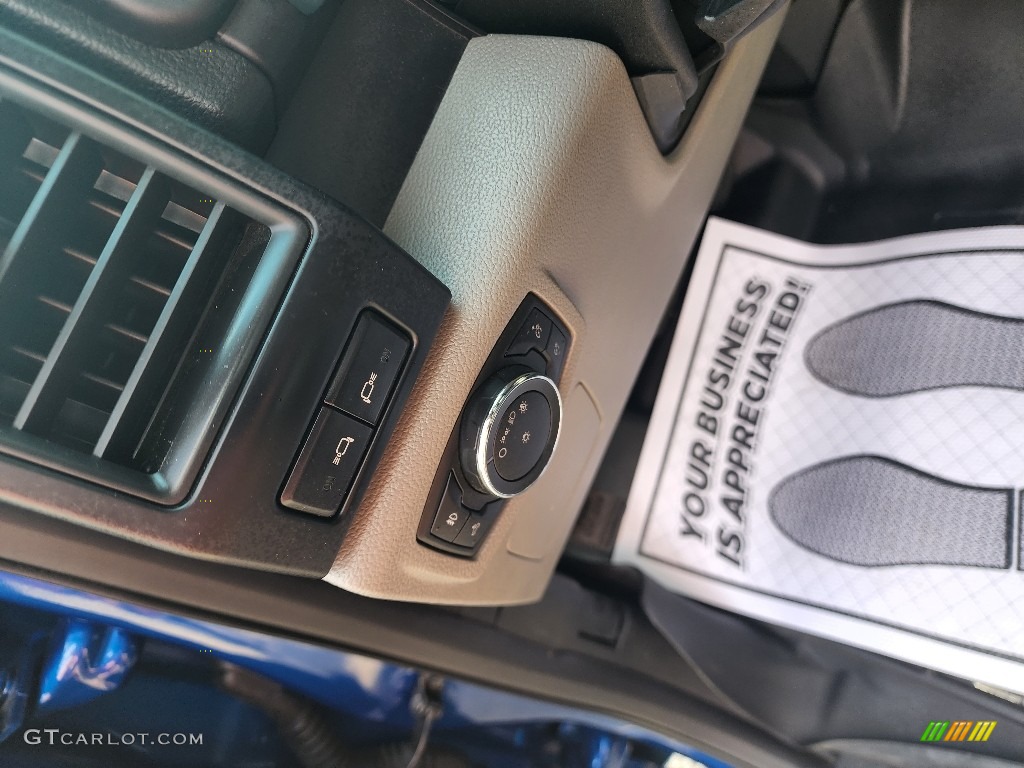 2017 F150 XL Regular Cab - Lightning Blue / Earth Gray photo #14