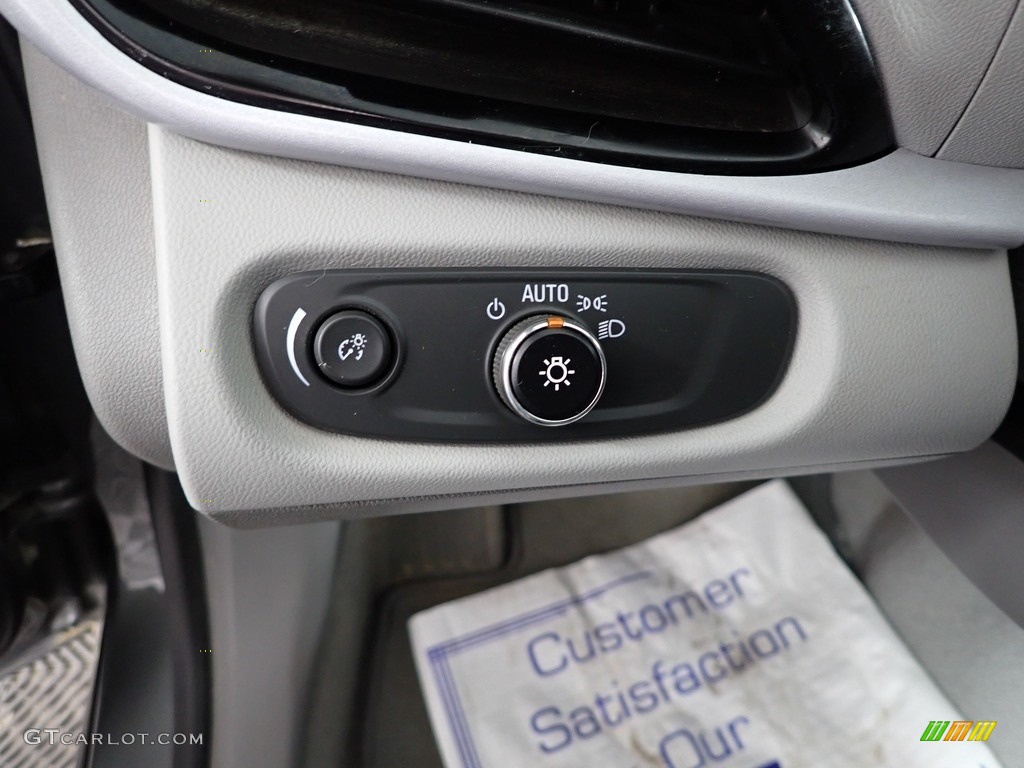 2017 Volt LT - Heather Gray Metallic / Light Ash/Dark Ash photo #15