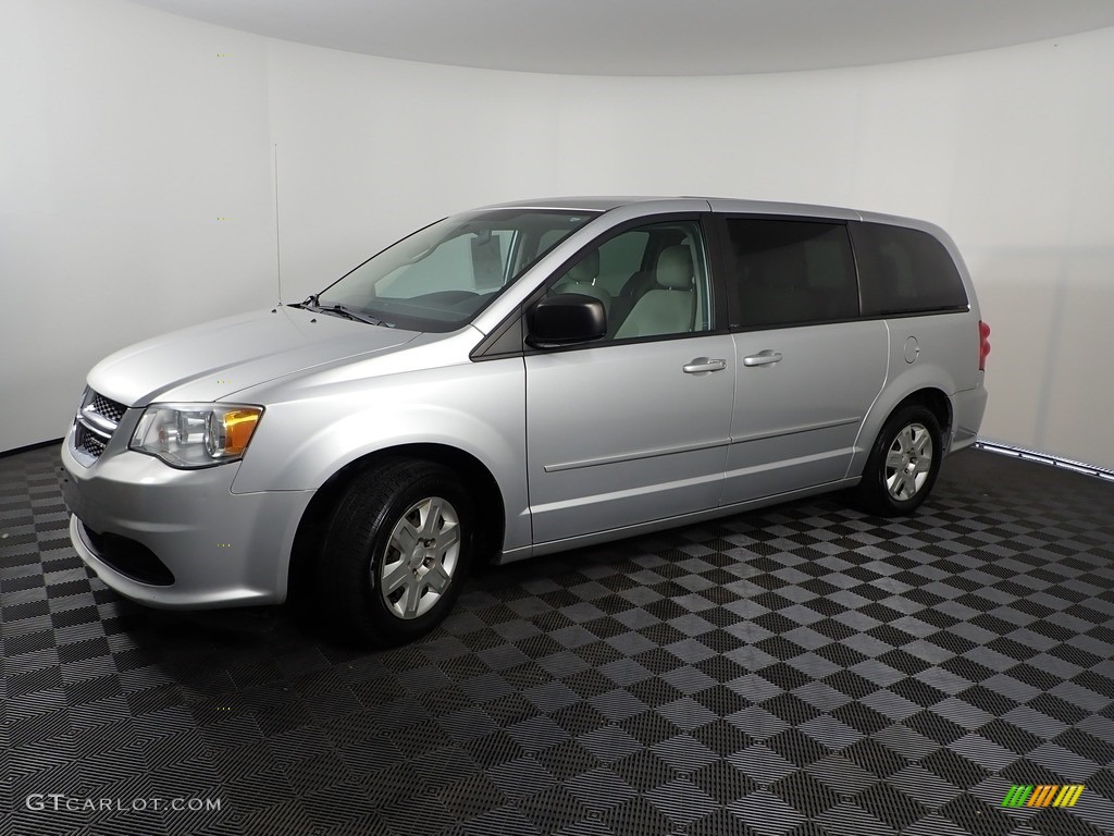 2012 Grand Caravan SE - Bright Silver Metallic / Black/Light Graystone photo #3