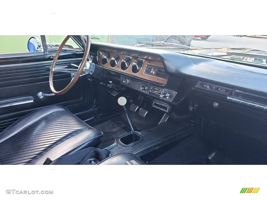 1965 Pontiac GTO Sports Coupe Dashboard Photos
