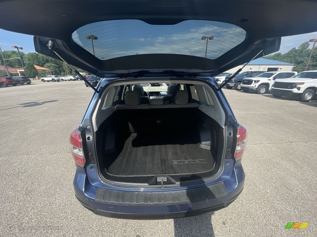 2015 Forester 2.5i Premium - Quartz Blue Pearl / Gray photo #18
