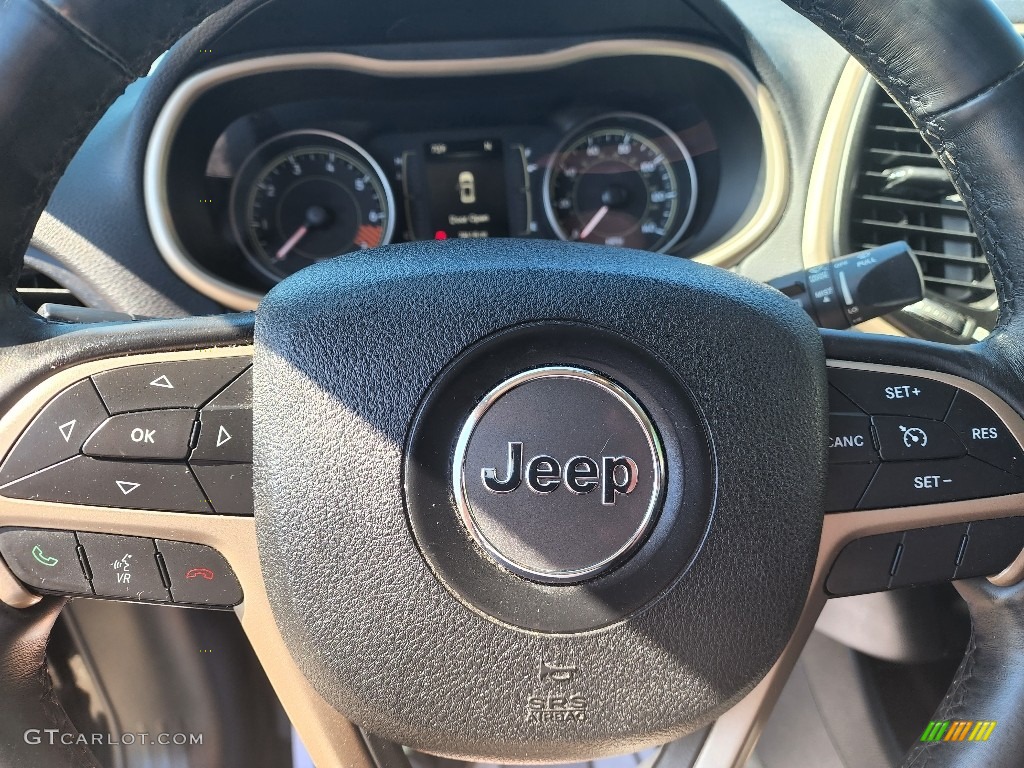 2014 Cherokee Latitude 4x4 - Brilliant Black Crystal Pearl / Iceland - Black/Iceland Gray photo #11