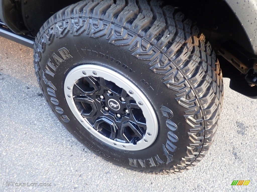 2022 Ford Bronco Badlands 4x4 4-Door Wheel Photos