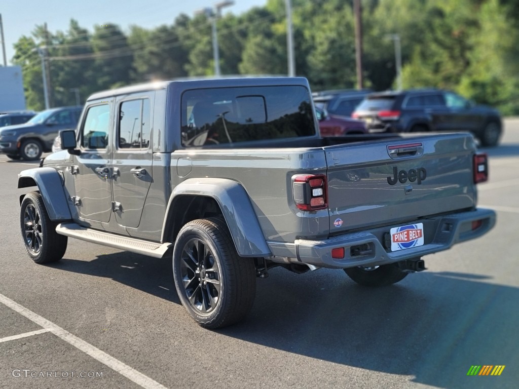 2022 Gladiator Overland 4x4 - Sting-Gray / Black photo #4