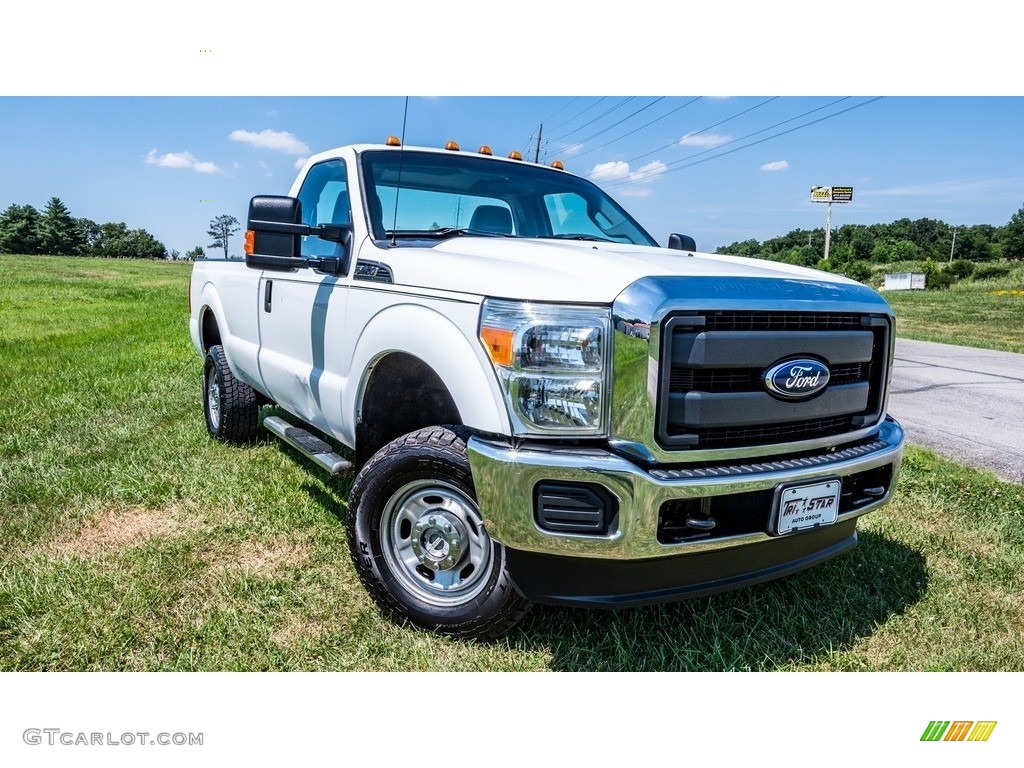 2015 F250 Super Duty XLT Regular Cab 4x4 - Oxford White / Steel photo #1