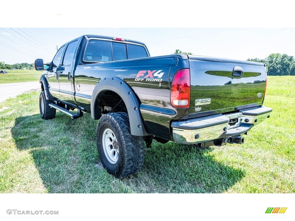 2005 F350 Super Duty XLT Crew Cab 4x4 - Black / Tan photo #6