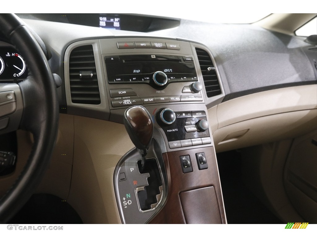 2009 Venza V6 - Black / Ivory photo #11