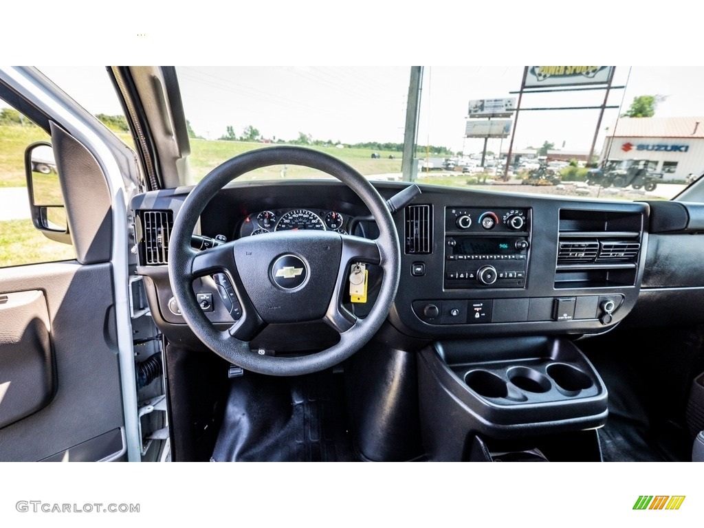 2016 Chevrolet Express 2500 Cargo WT Controls Photos