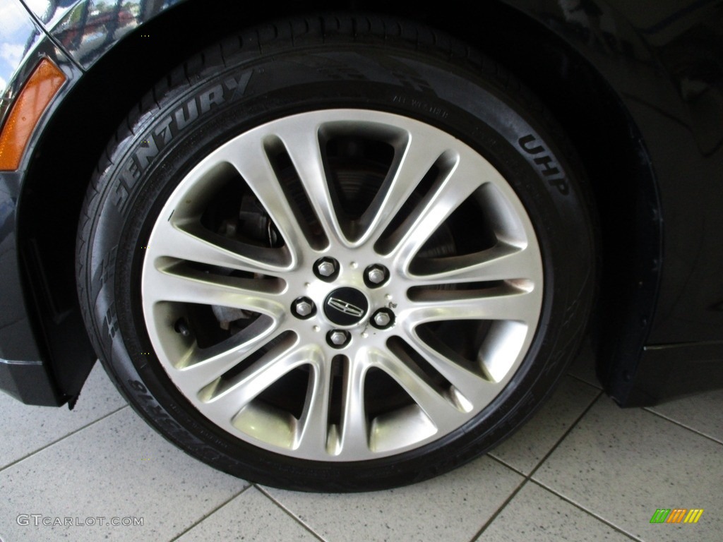 2015 Lincoln MKZ FWD Wheel Photos