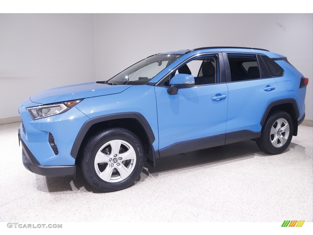 2019 RAV4 XLE - Blue Flame / Black photo #3