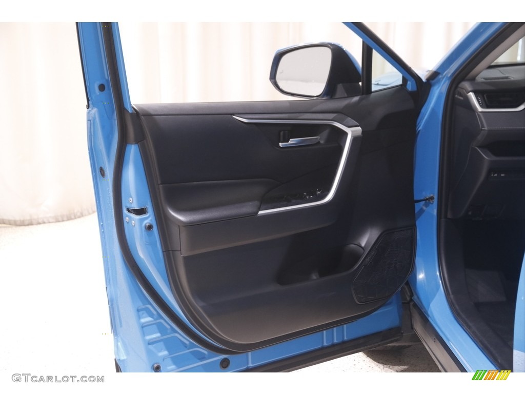 2019 RAV4 XLE - Blue Flame / Black photo #4