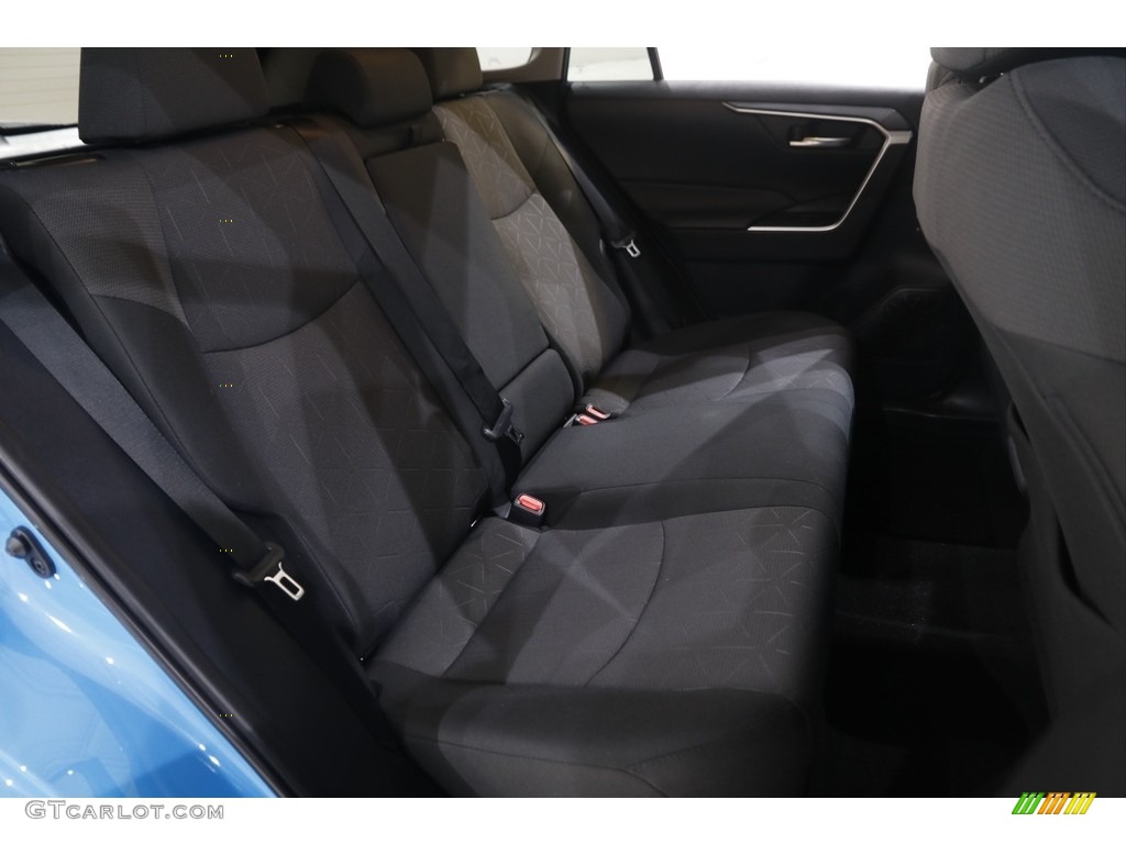 2019 RAV4 XLE - Blue Flame / Black photo #16