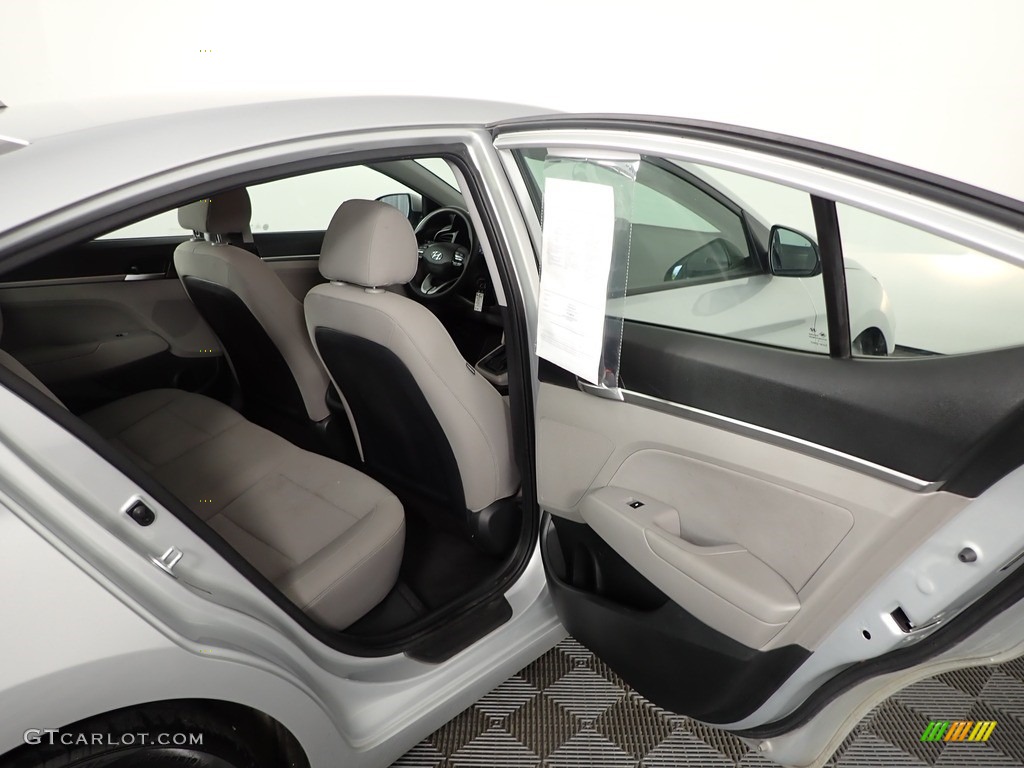 2019 Elantra SEL - Symphony Silver / Gray photo #27