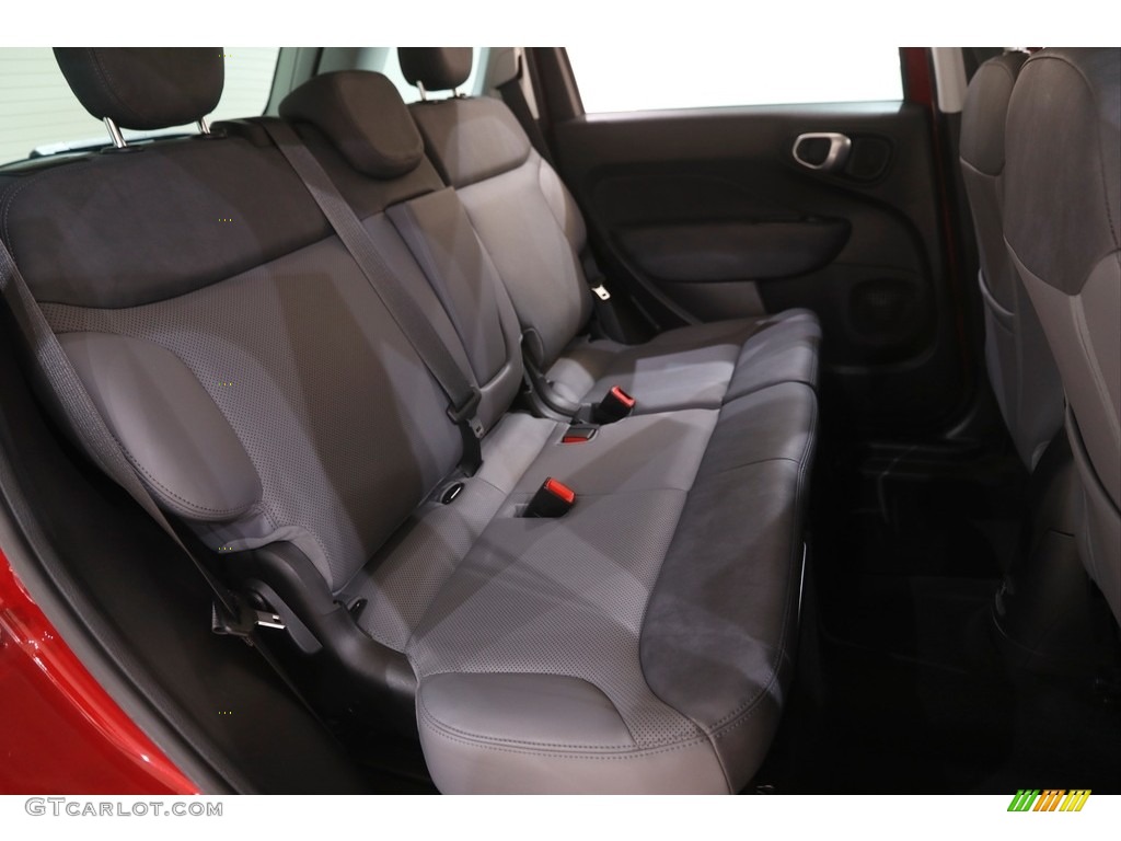 2015 Fiat 500L Lounge Interior Color Photos