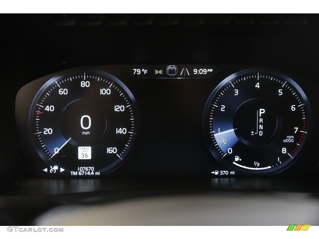 2017 Volvo XC90 T5 AWD Gauges Photo #144595078
