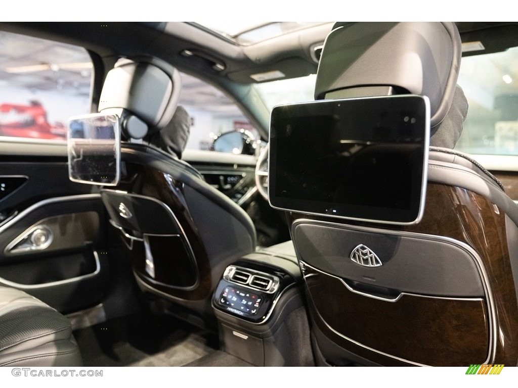 2021 Mercedes-Benz S Maybach S 580 4Matic Sedan Entertainment System Photos