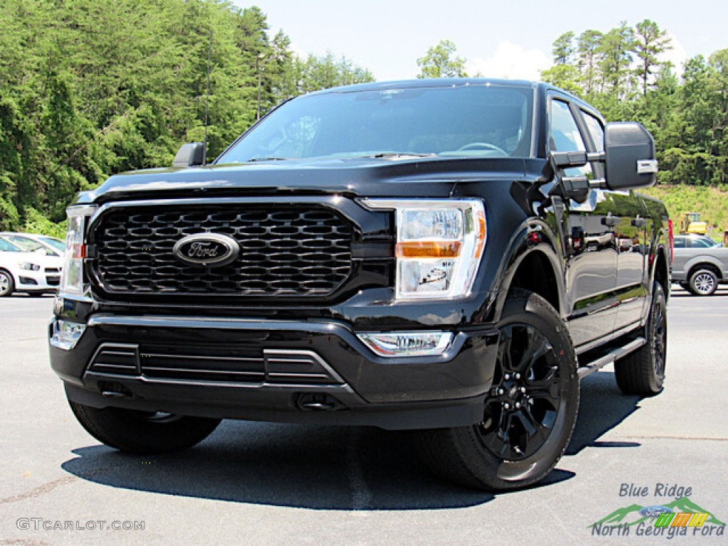 2022 F150 STX SuperCrew 4x4 - Agate Black Metallic / Black photo #1