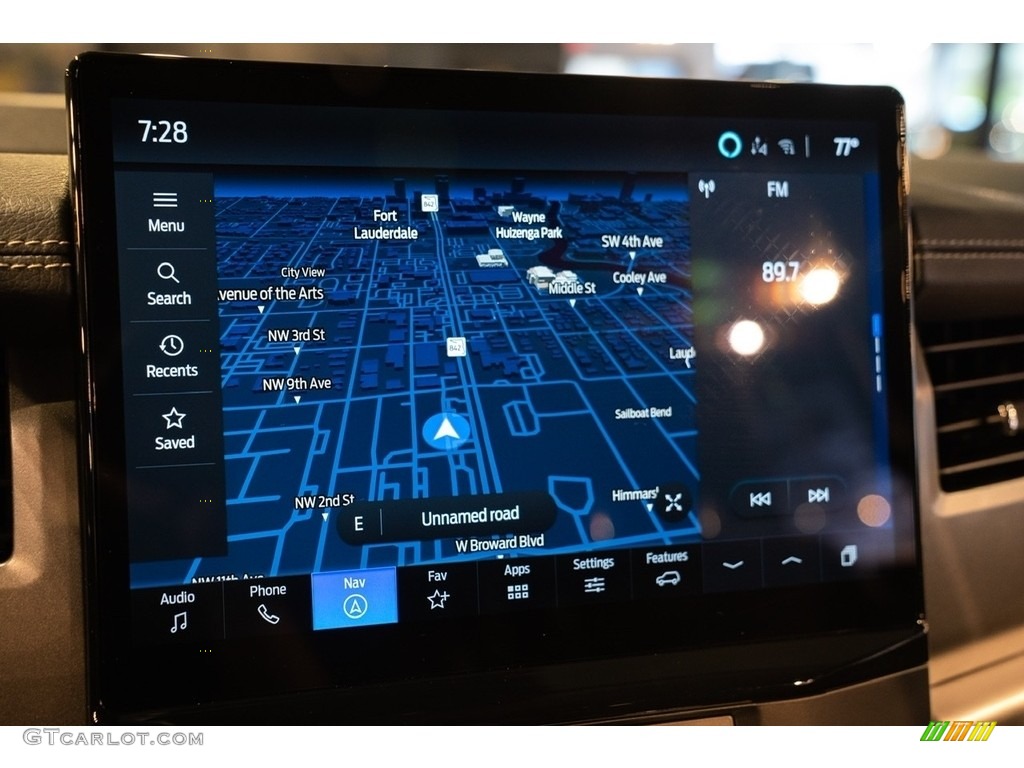 2022 Ford Expedition XLT Navigation Photos