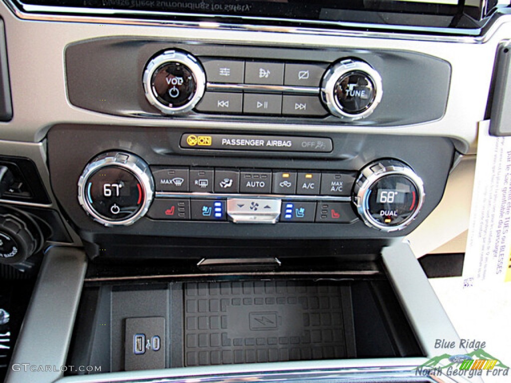 2022 F350 Super Duty Lariat Crew Cab 4x4 - Rapid Red / Black Onyx photo #22