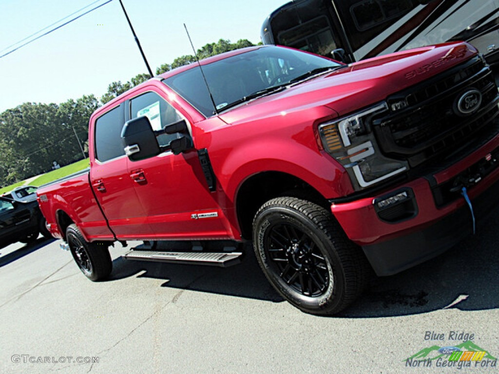 2022 F350 Super Duty Lariat Crew Cab 4x4 - Rapid Red / Black Onyx photo #30
