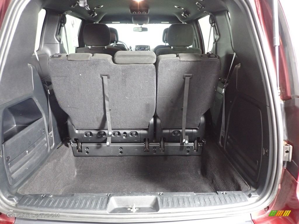 2017 Grand Caravan SE - Octane Red / Black/Light Graystone photo #7