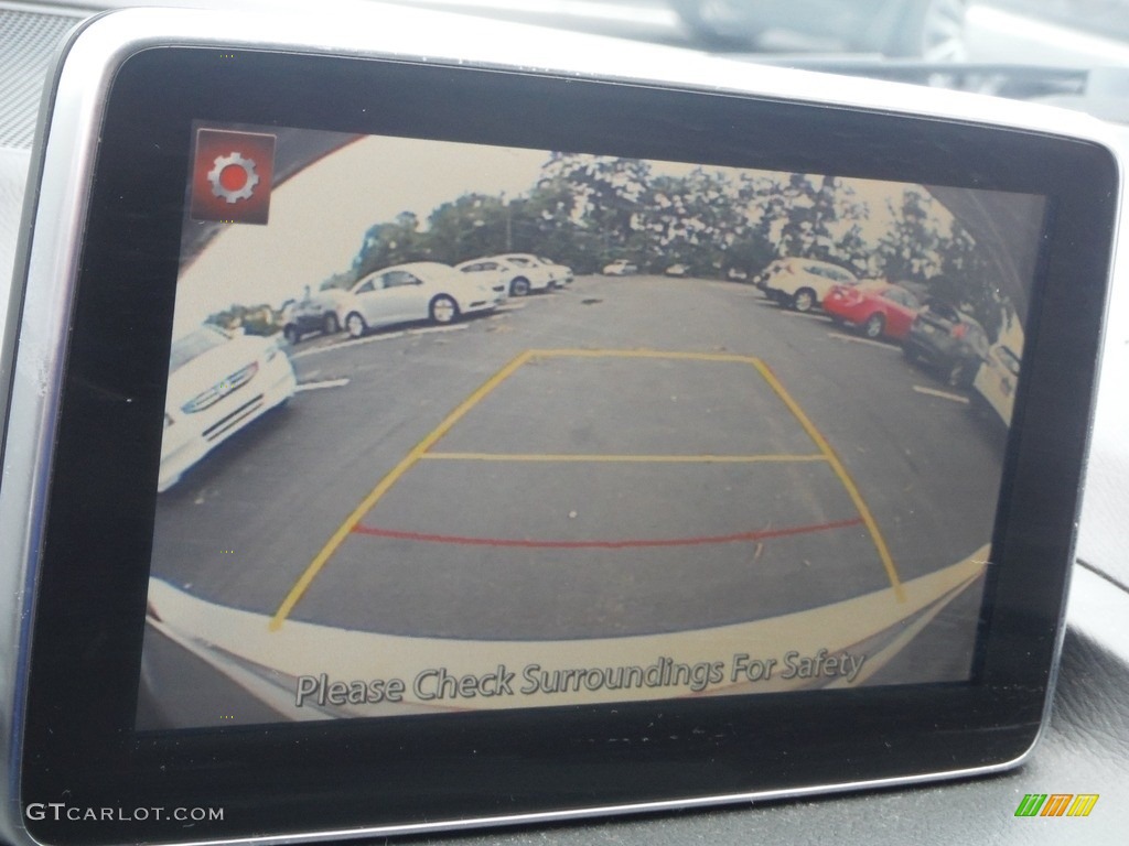 2016 MAZDA3 i Touring 5 Door - Liquid Silver Metallic / Black photo #14