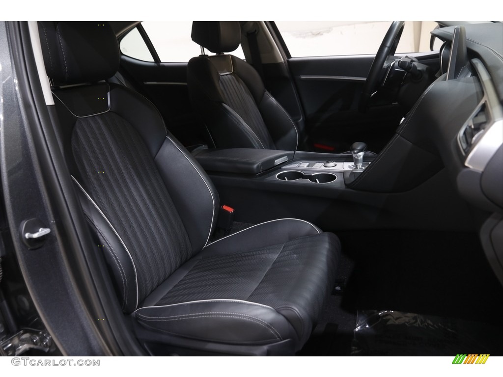 2019 Hyundai Genesis G70 AWD Front Seat Photos
