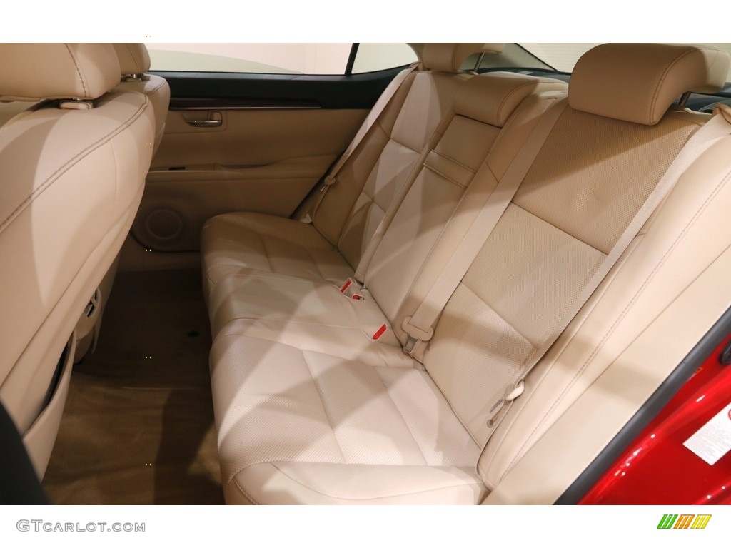 2015 Lexus ES 350 Sedan Rear Seat Photos