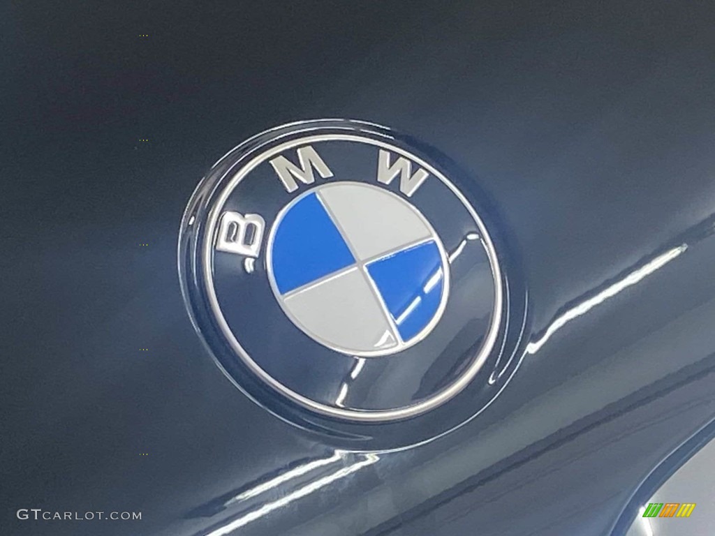 2022 5 Series 530i Sedan - Jet Black / Black photo #5