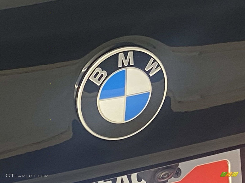 2022 5 Series 530i Sedan - Jet Black / Black photo #7