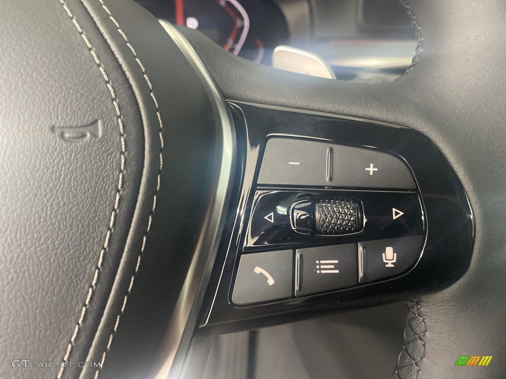 2022 5 Series 530i Sedan - Jet Black / Black photo #16