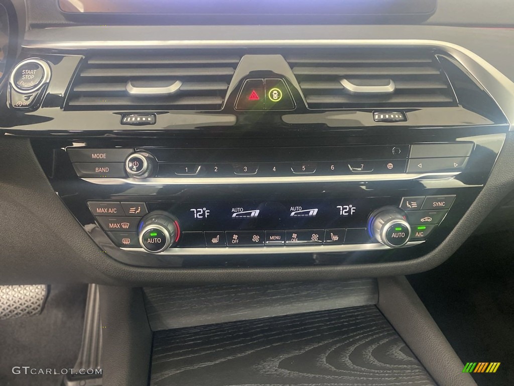 2022 5 Series 530i Sedan - Jet Black / Black photo #21