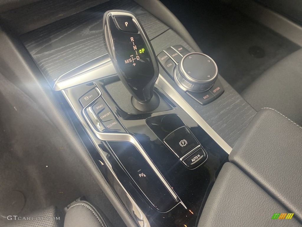 2022 5 Series 530i Sedan - Jet Black / Black photo #22