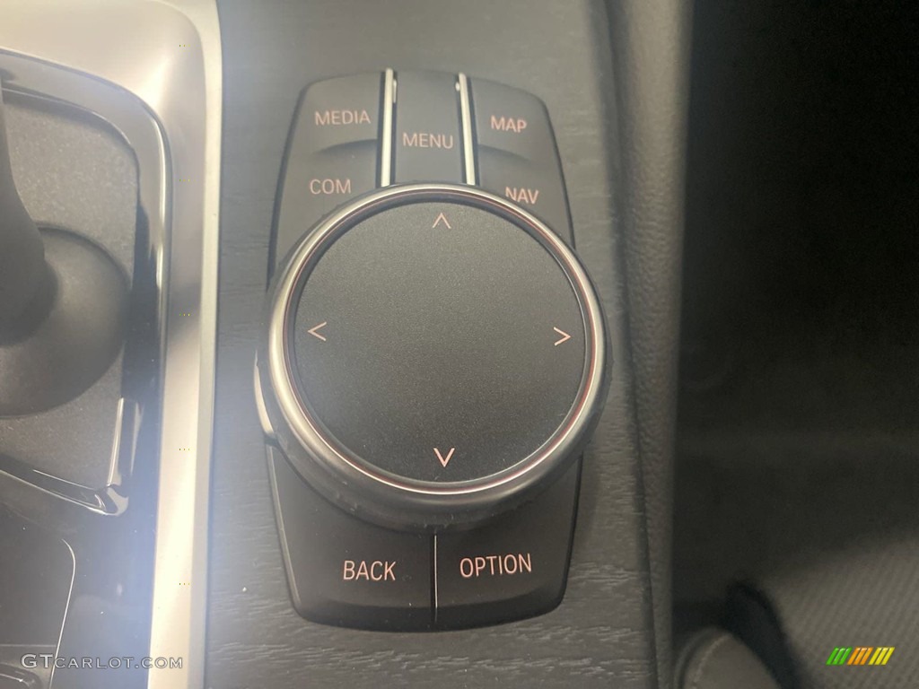 2022 5 Series 530i Sedan - Jet Black / Black photo #24