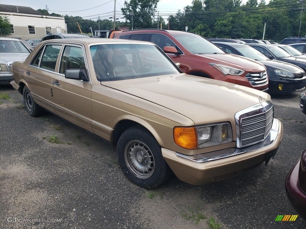 1982 Mercedes-Benz S Class 380 SEL Exterior Photos