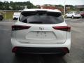 Blizzard White Pearl - Highlander XLE AWD Photo No. 8