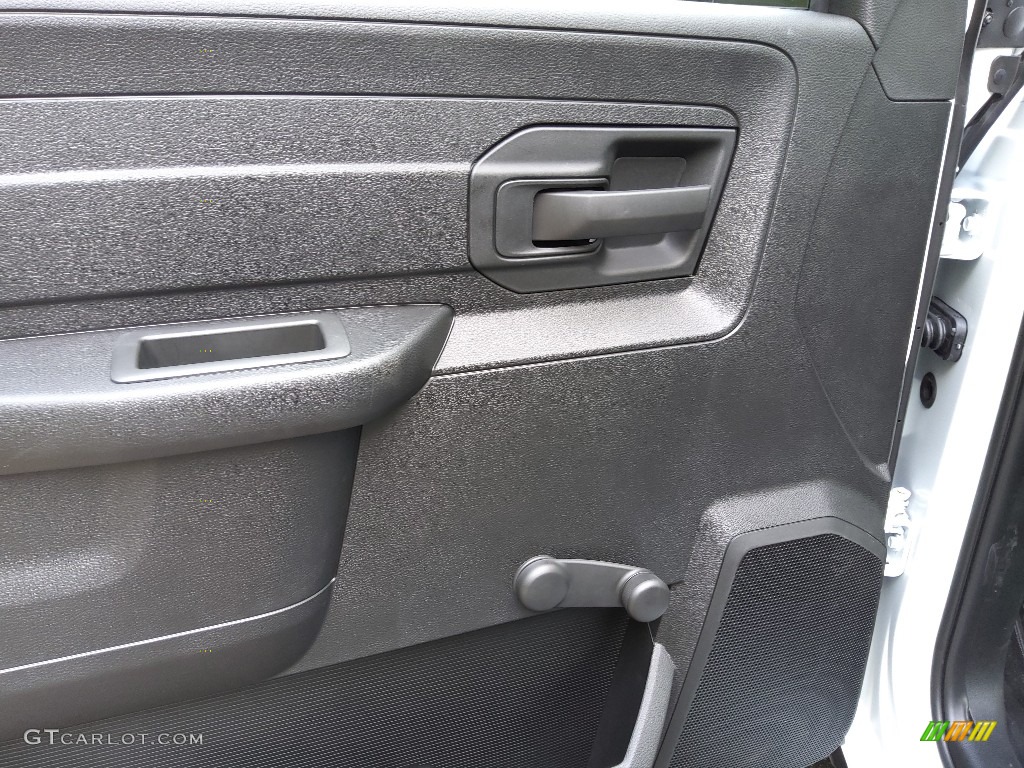 2022 Ram 2500 Tradesman Regular Cab Door Panel Photos