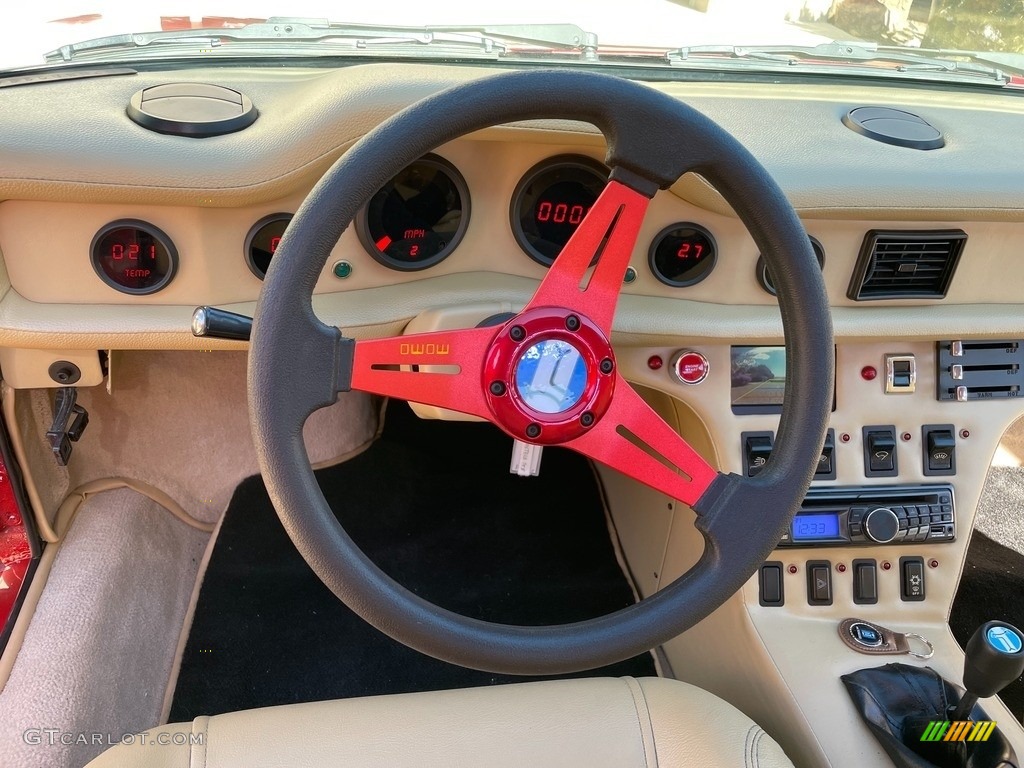 1972 De Tomaso Pantera Standard Pantera Model Beige Steering Wheel Photo #144610410