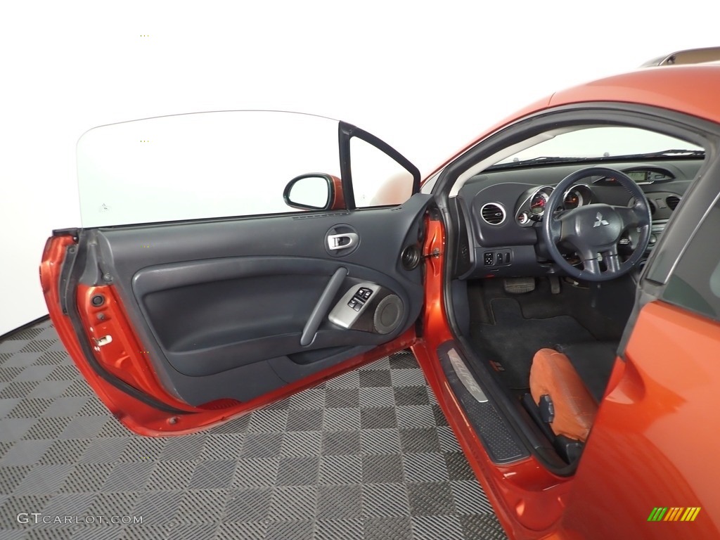 2008 Eclipse SE Coupe - Sunset Orange Pearlescent / Dark Charcoal photo #9
