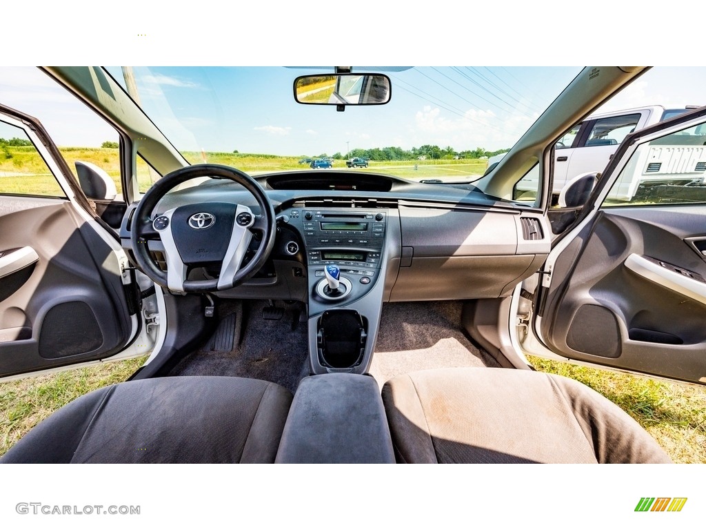2010 Prius Hybrid II - Blizzard White Pearl / Dark Gray photo #20