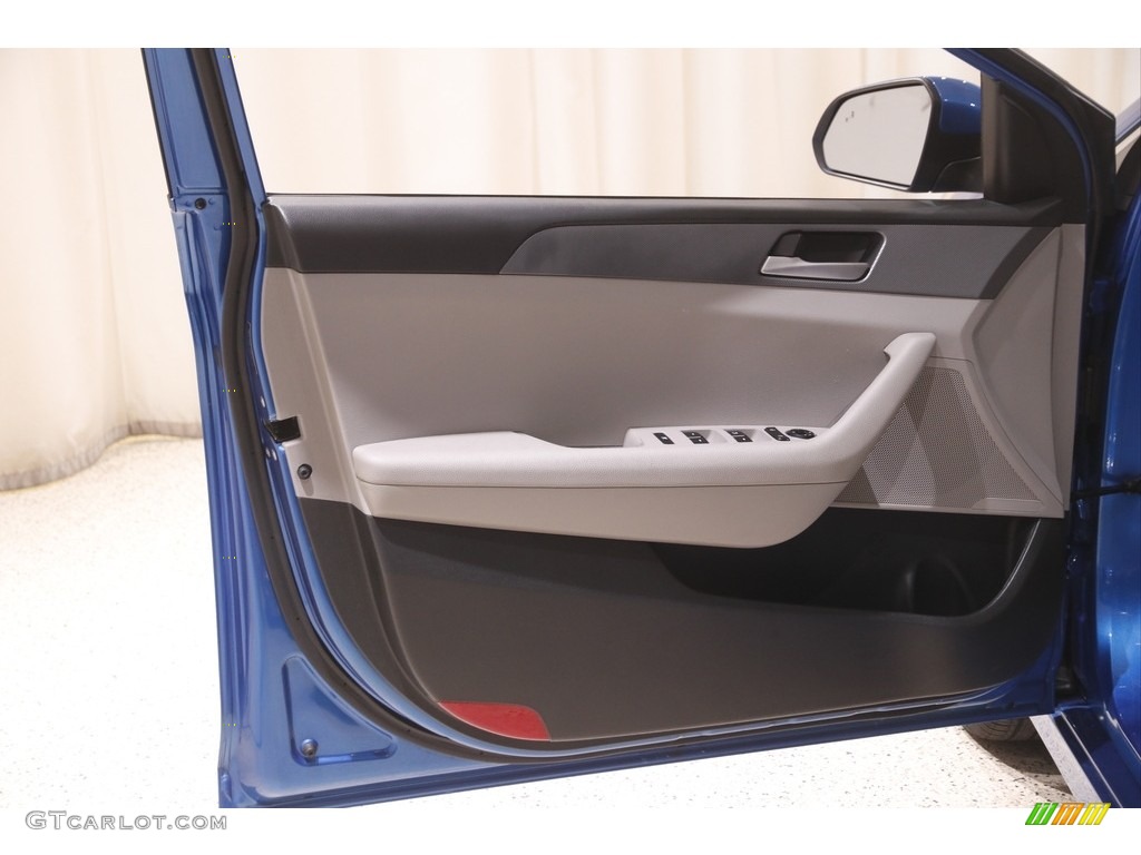 2018 Sonata SE - Electric Blue / Gray photo #4