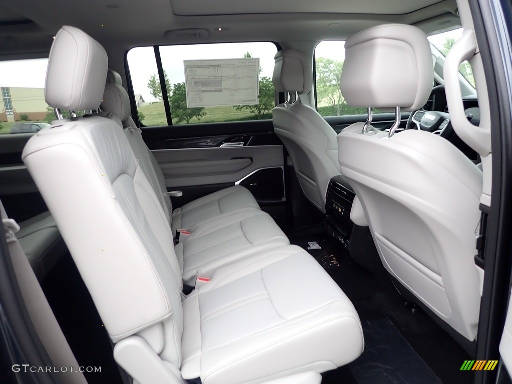 Sea Salt/Black Interior 2022 Jeep Wagoneer Series I 4x4 Photo #144613859